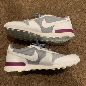 Nike Air Internationalist mens size 9.5